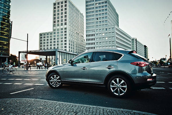 אינפיניטי QX50 החדשה אינפיניטי QX50 החדשה