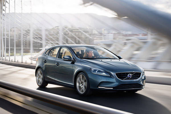 וולוו V40 בקרוב עם מנועים חדשים וולוו V40 בקרוב עם מנועים חדשים