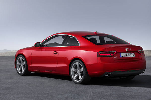 אודי A5 קופה 2.0 TFSI
