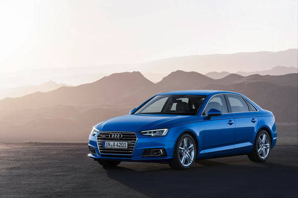 אודי A4 החדשה. החל מ- 235,500 ש אודי A4 החדשה. החל מ- 235,500 ש