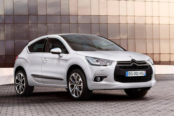 סיטרואן DS4 גם בגרסת קרוסאובר סיטרואן DS4 גם בגרסת קרוסאובר