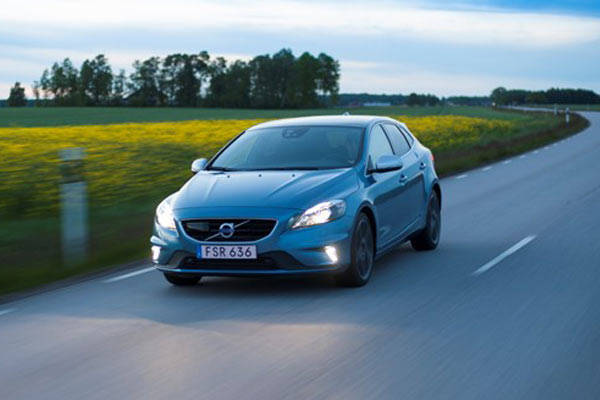 וולוו V40- גרסה חשמלית ב 2019 וולוו V40- גרסה חשמלית ב 2019