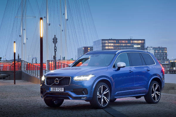 וולוו XC90 R-Design וולוו XC90 R-Design