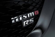 מבוסס על פלטפורמת ניסמו של ה GT-R