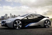 BMW i8 החדשה נחשפת