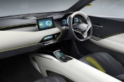 less is more (מתוך: Mitsubishi-Motors) less is more (מתוך: Mitsubishi-Motors)