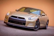 במקום הראשון: ניסאן GT-R