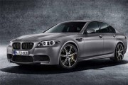 30 שנה ל BMW M5