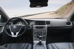 וולוו V60 Active 2.0L